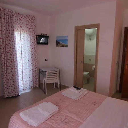 Le Dune Bed & Breakfast 2*