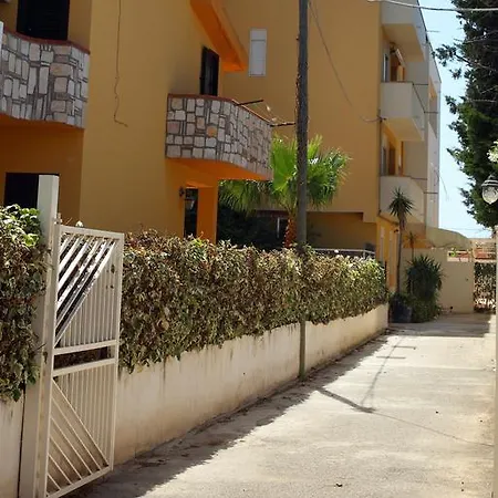 Le Dune Nocleg ze śniadaniem